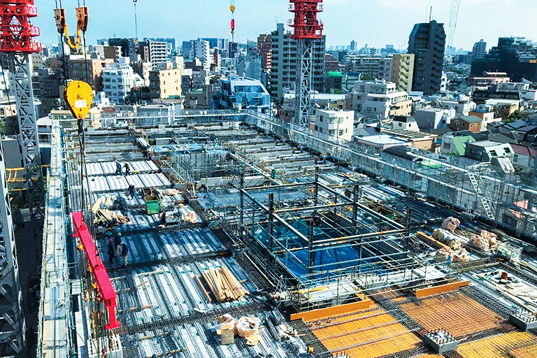 建物を設計・施工するために必要な専門知識を修得する