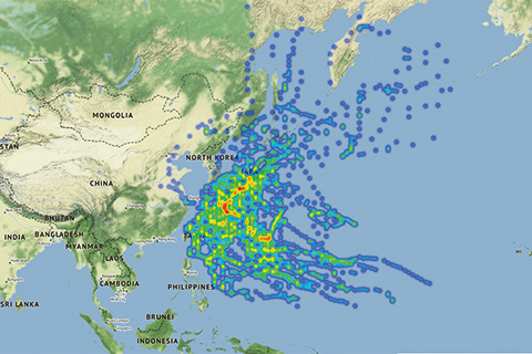 日本に襲来した台風の経路ヒートマップ