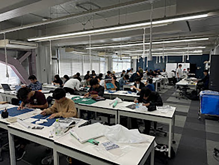海洋建築 ～学生の生活～